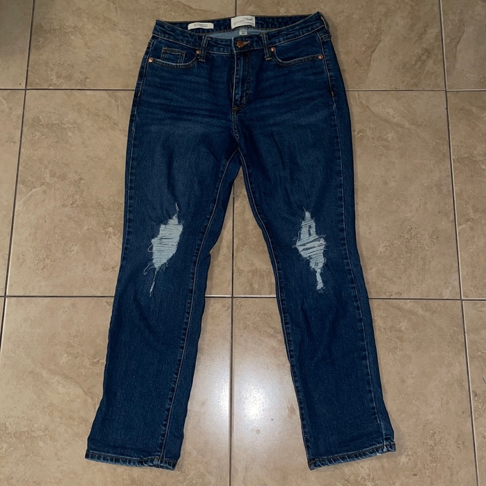 Universal Thread Size 4 High Rise Slim Straight Denim Jeans